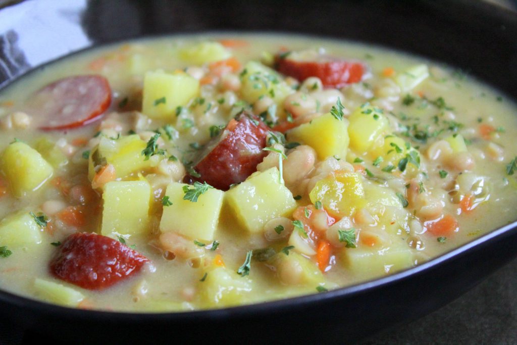 Weisse Bohnensuppe