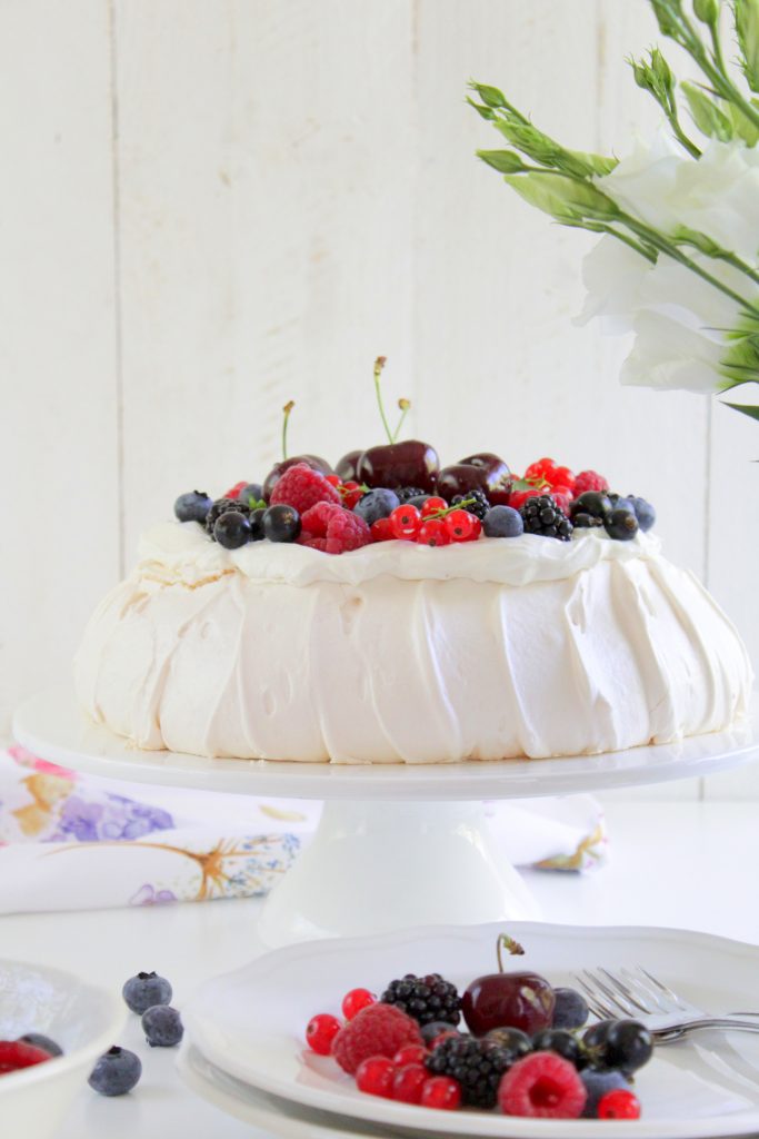 Pavlova Mit Beeren 
