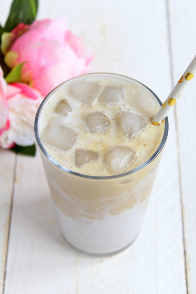 Iced Vanilla Coconut Latte a la Starbucks