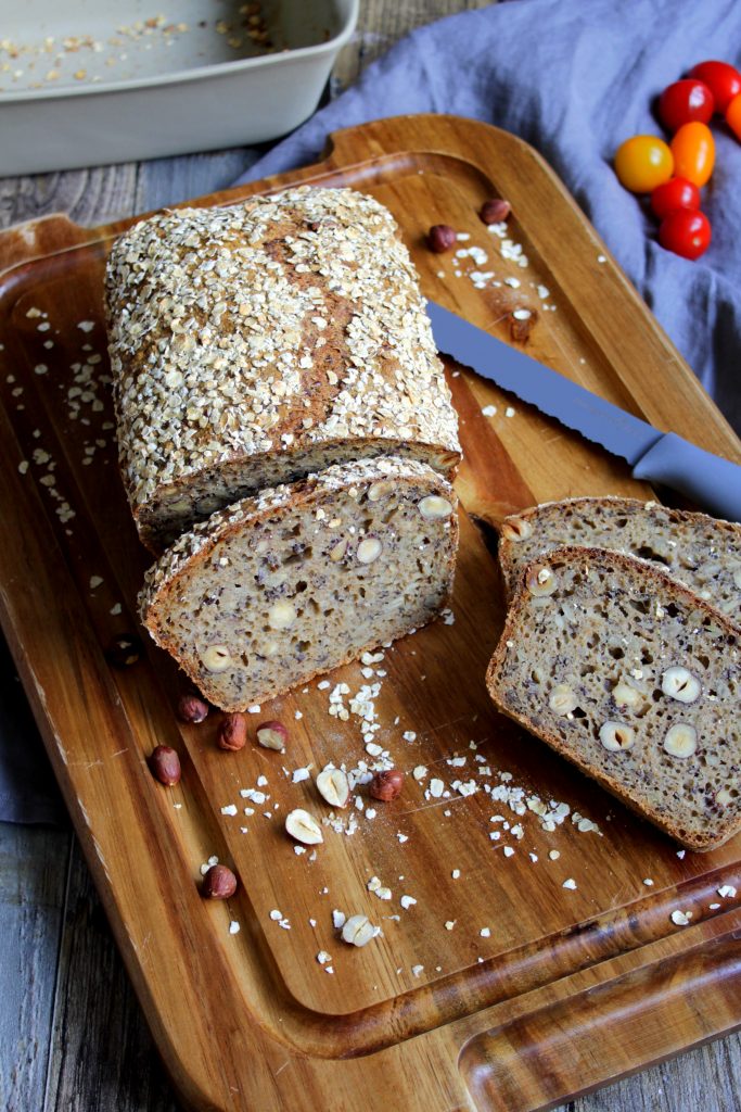 Vollkorn-Nuss-Brot