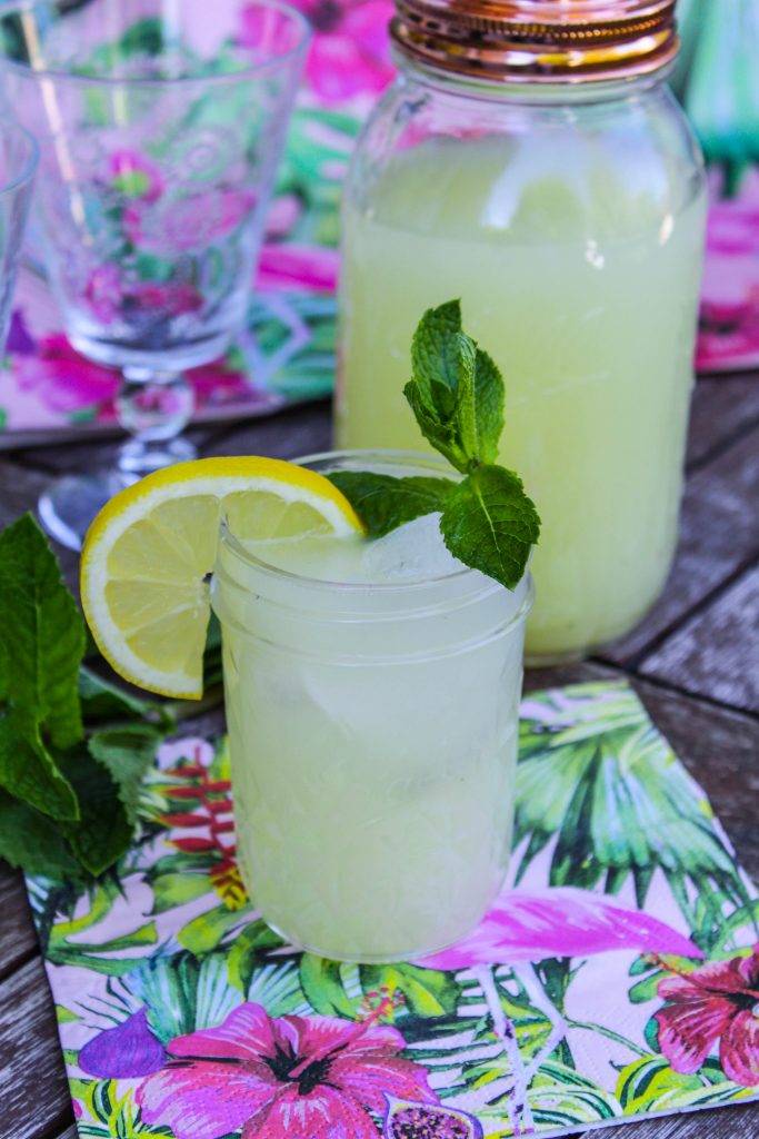 Erfrischende Zitronenlimonade