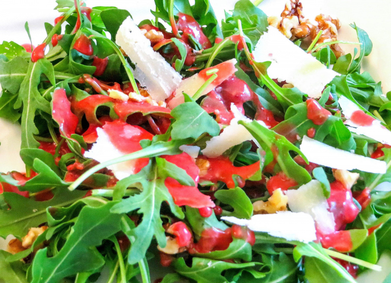 Rucolasalat mit Himbeerdressing – food with love Rucolasalat mit Himbeerdressing – food with love