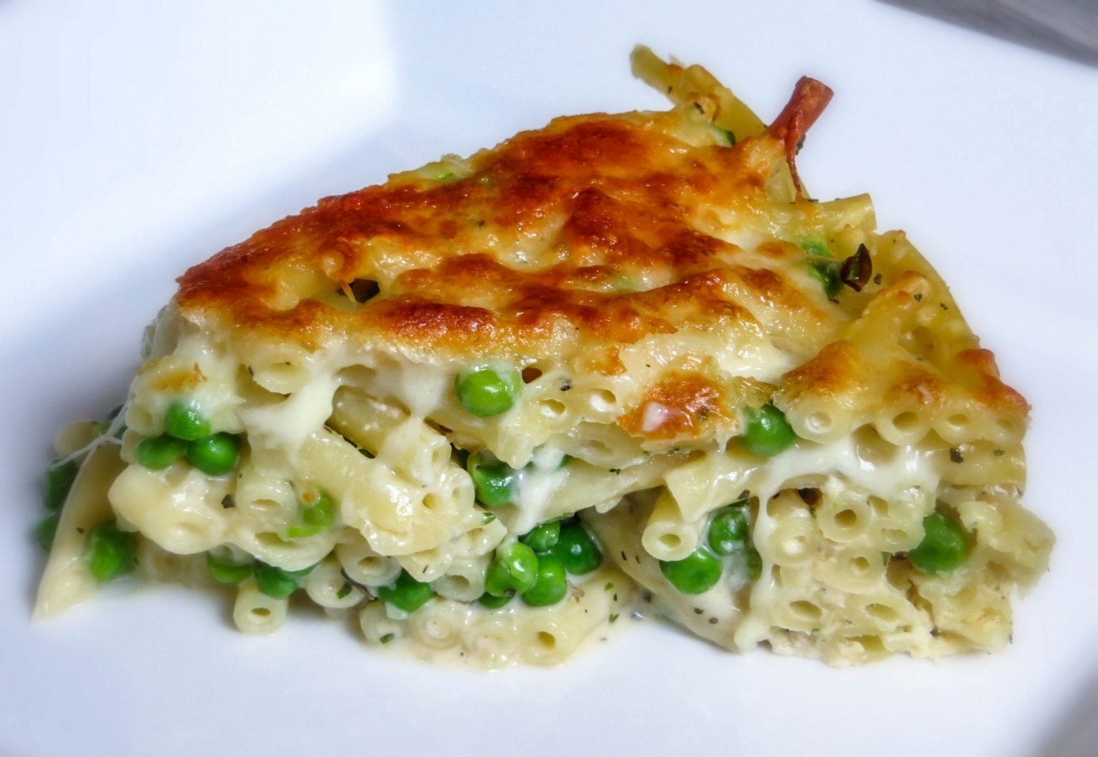 Nudeltorte mit Ricottacreme und Erbsen – food with love