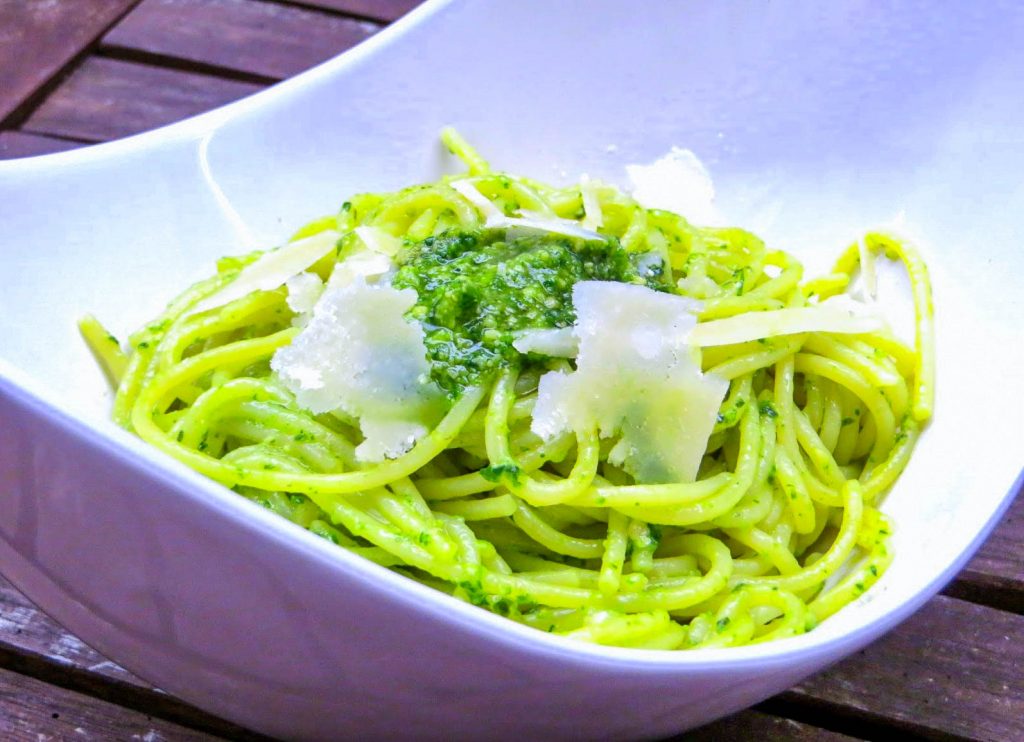 Spaghetti mit Spinat-Basilikum-Pesto – Food with Love – Thermomix ...