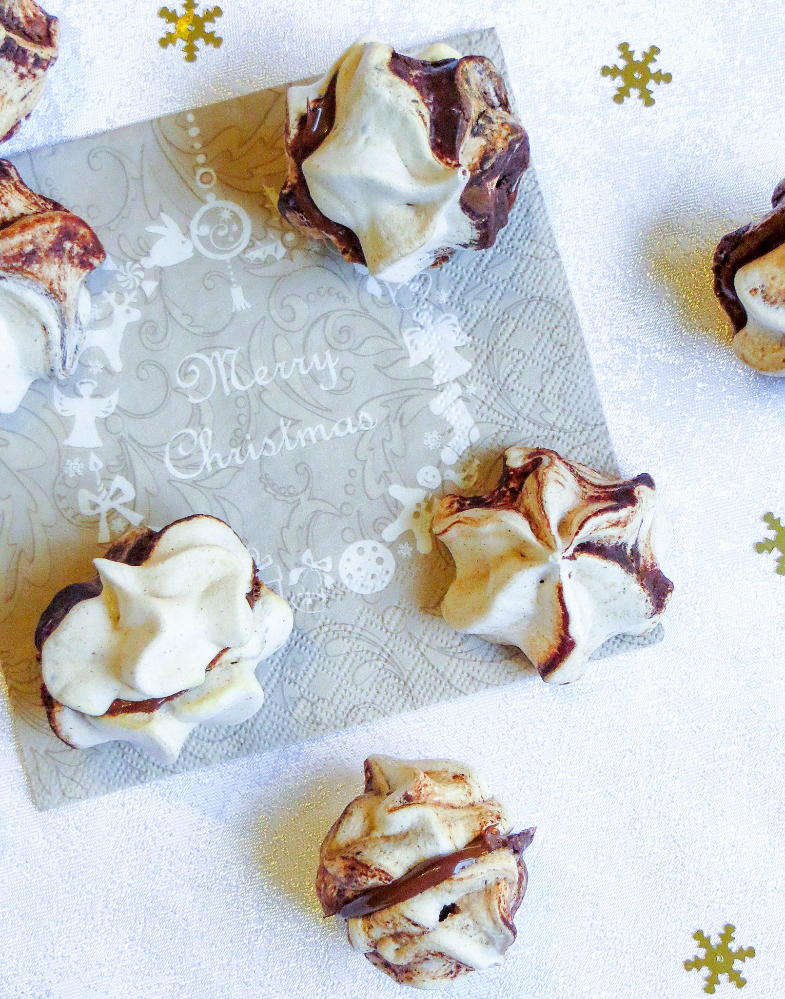 SchokoZimtBaiser Chocolate Cinnamon Meringues food with love