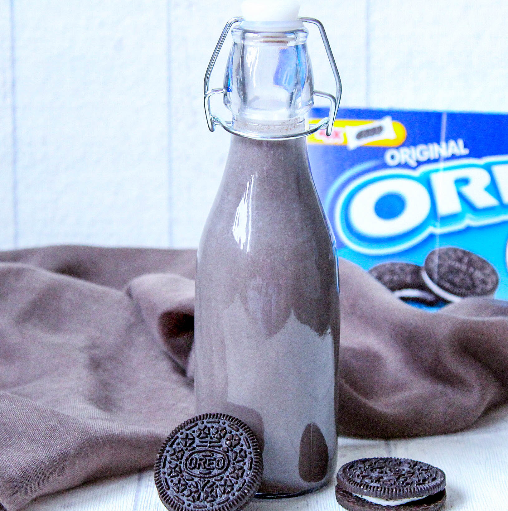 Cookie Oreo liqueur with thermomix