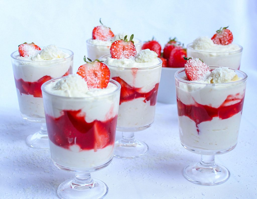 Erdbeer-Raffaello®-Traum – food with love