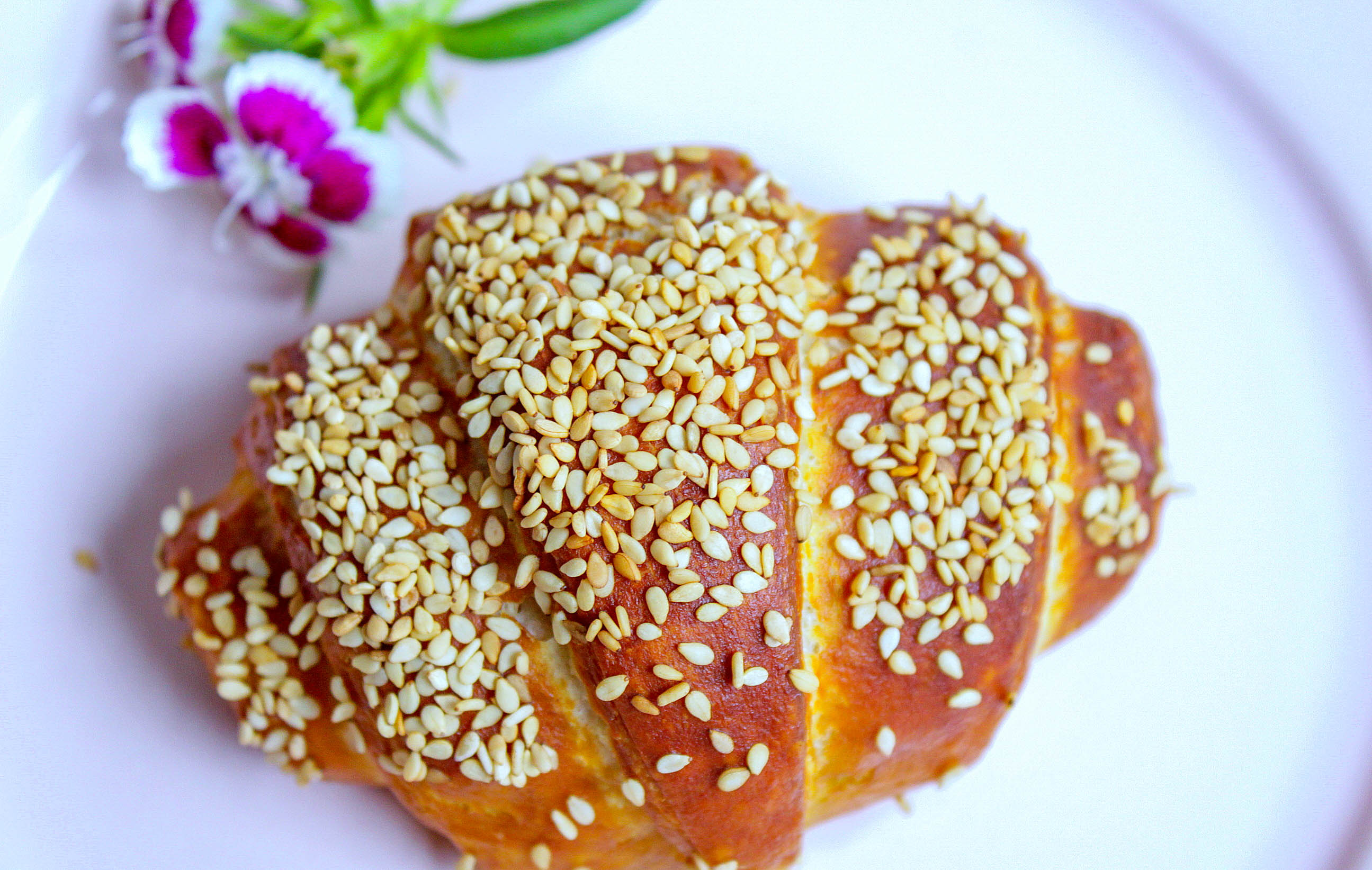 Laugencroissants mit Sesam,Laugengebäck,Croissants,Thermomix Rezept