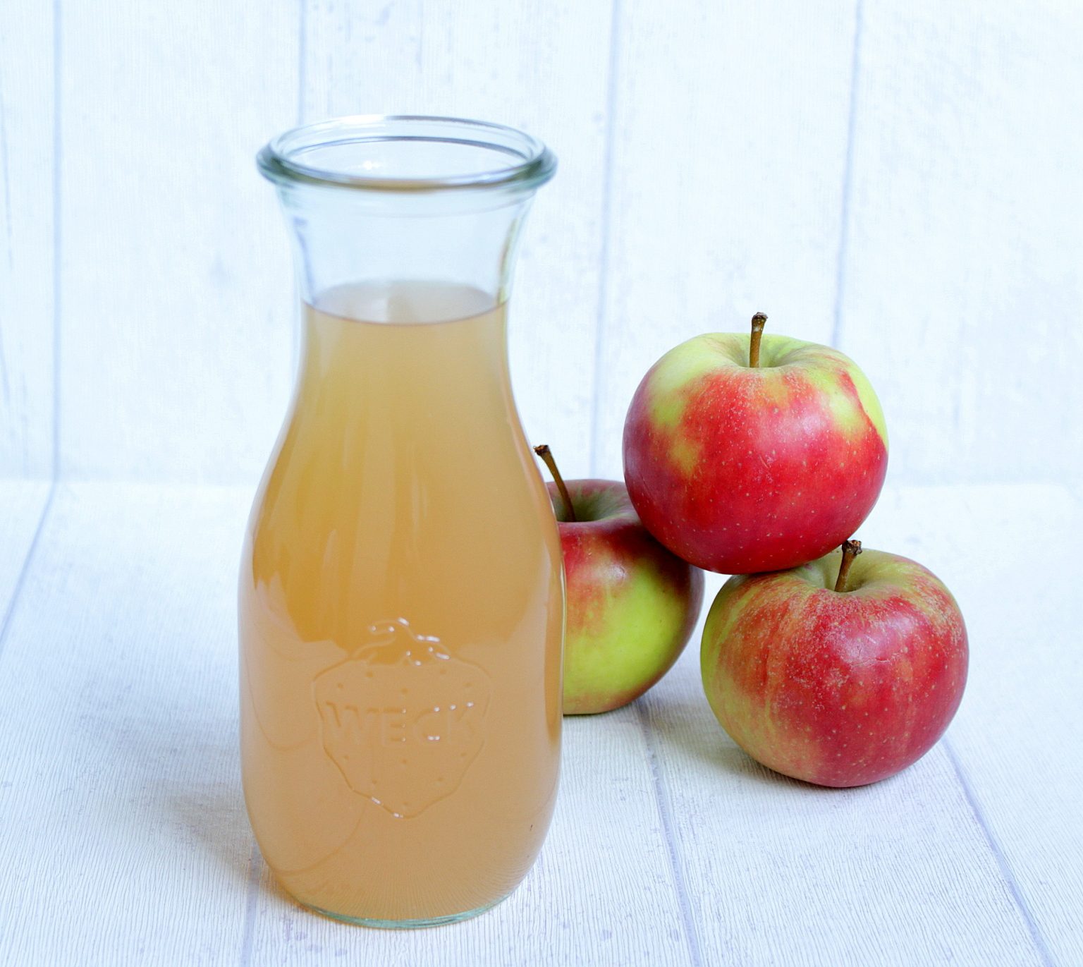 Apfelsaft homemade – food with love