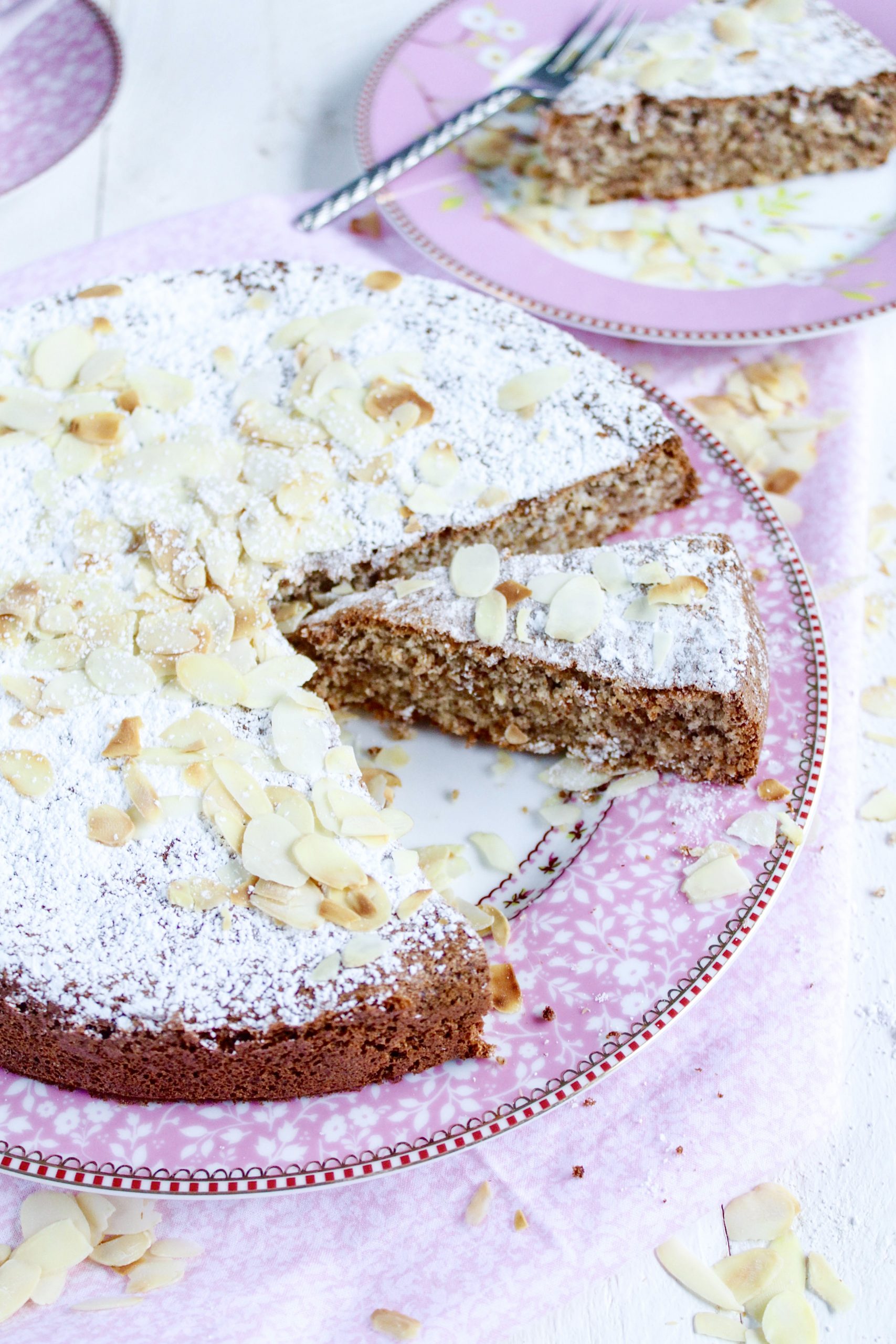 Mallorquinischer Mandelkuchen | Gató de almendra