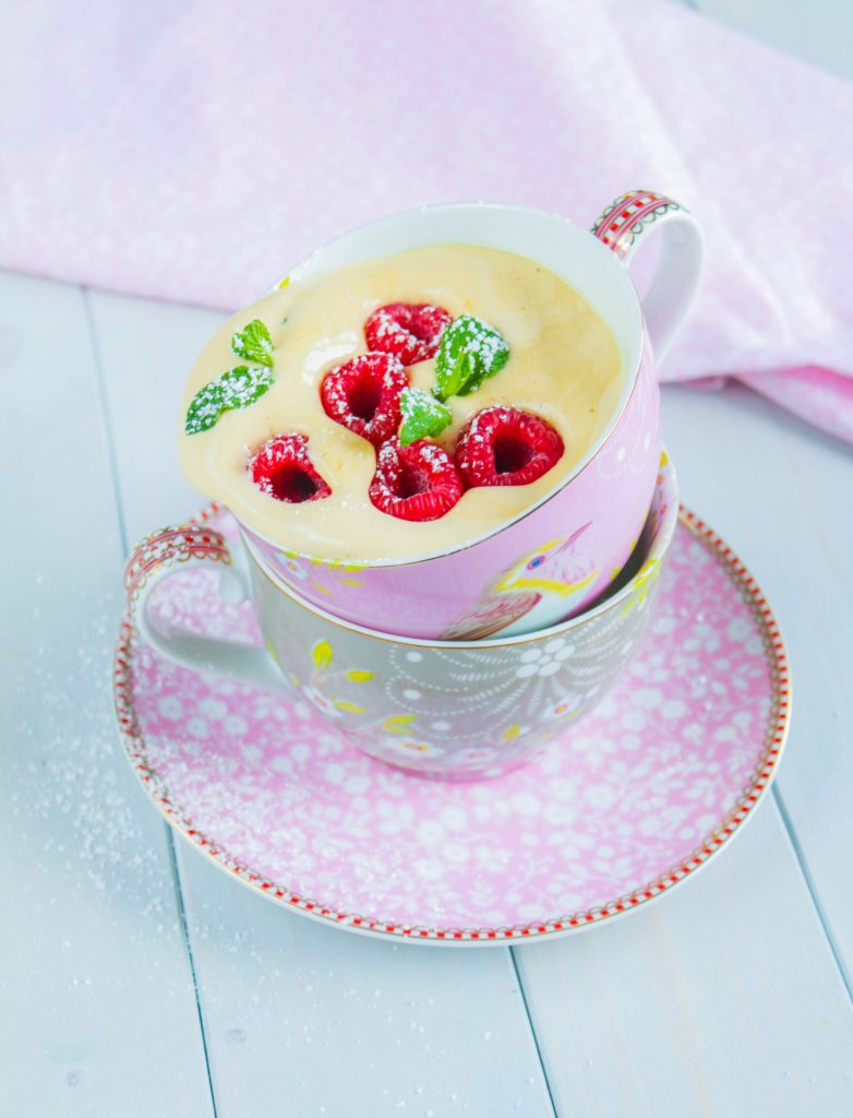 Zabaione mit Himbeeren