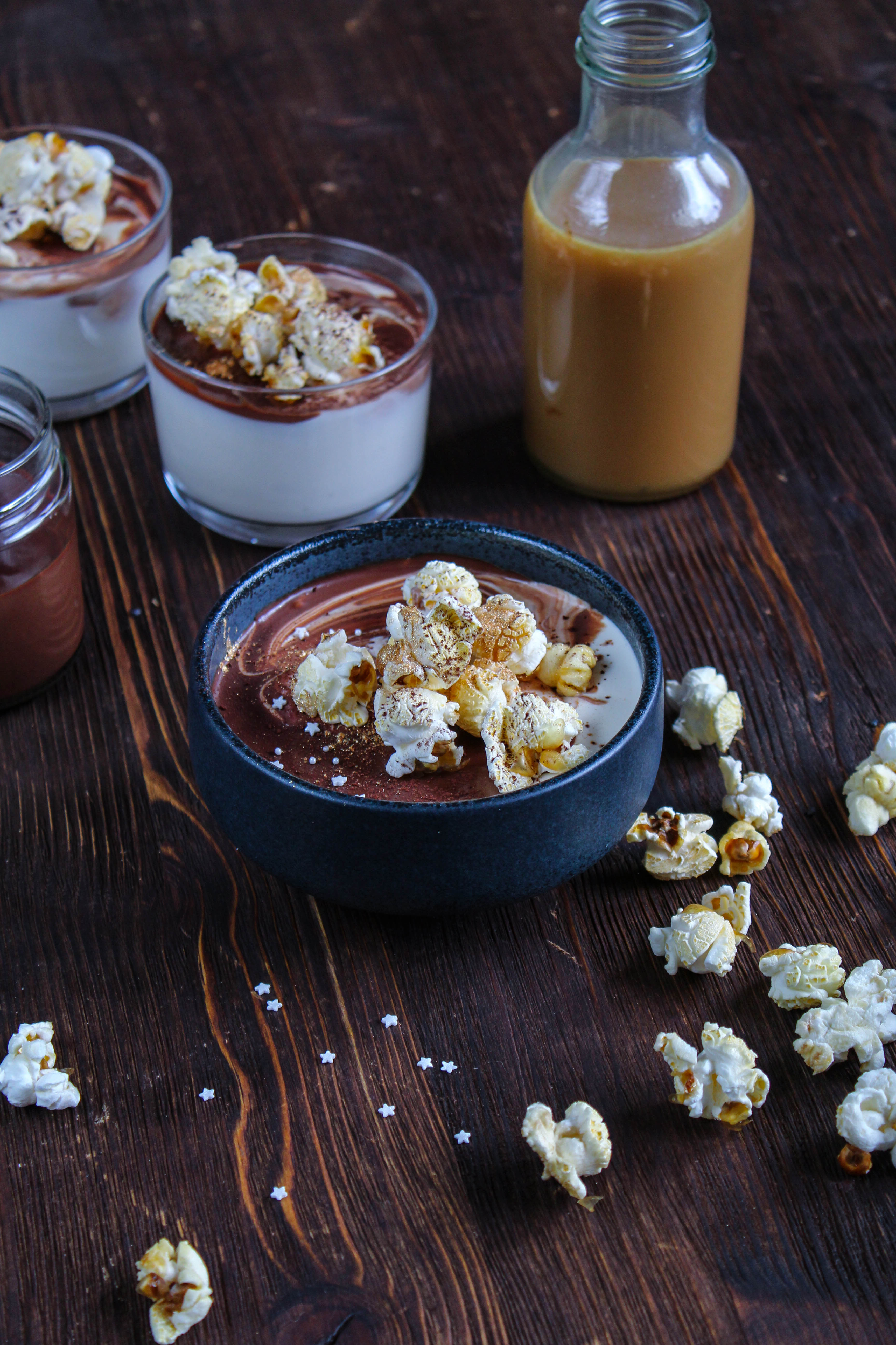 Karamellcreme mit Popcorn