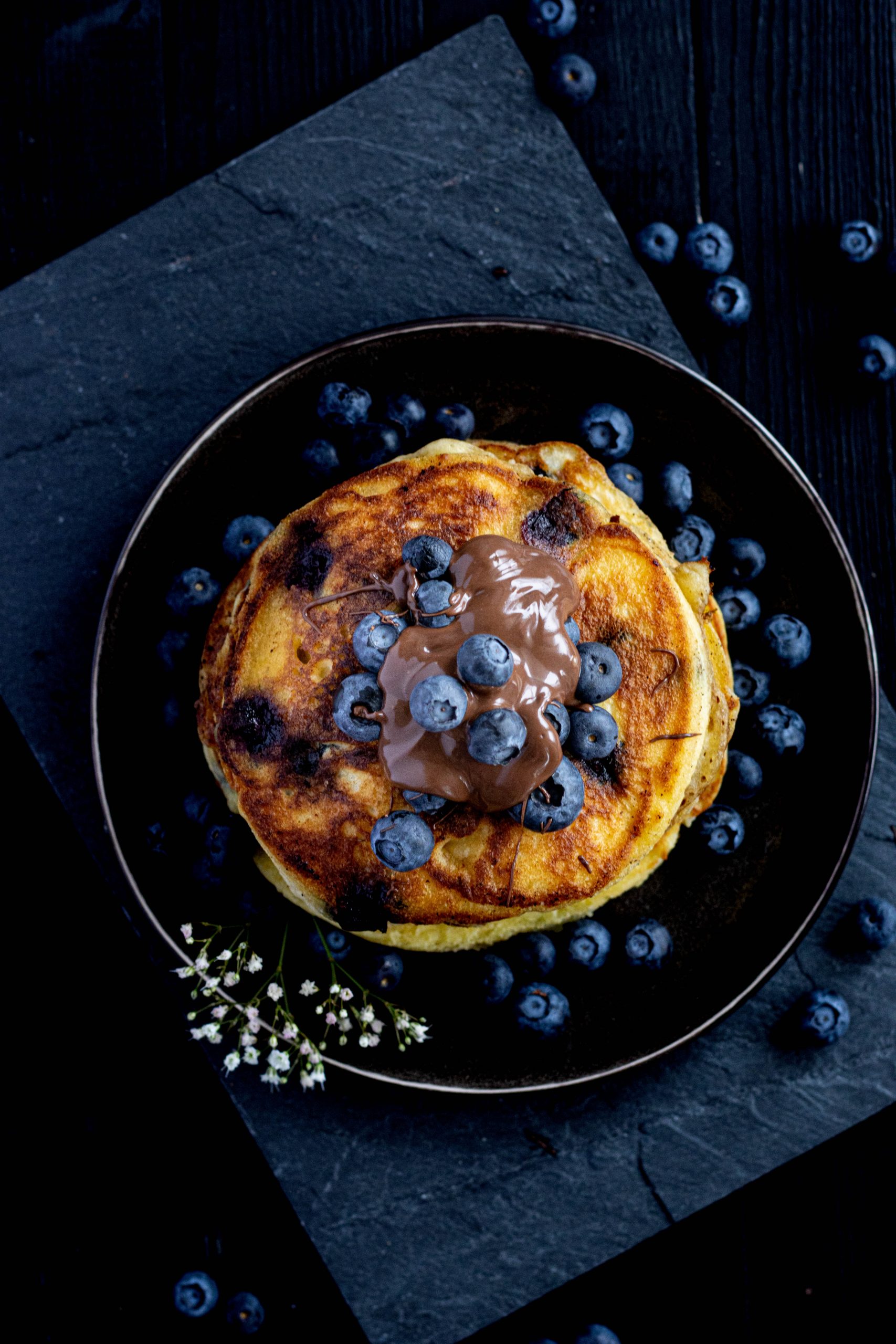 Joghurt Beeren Pancakes mit nutella®