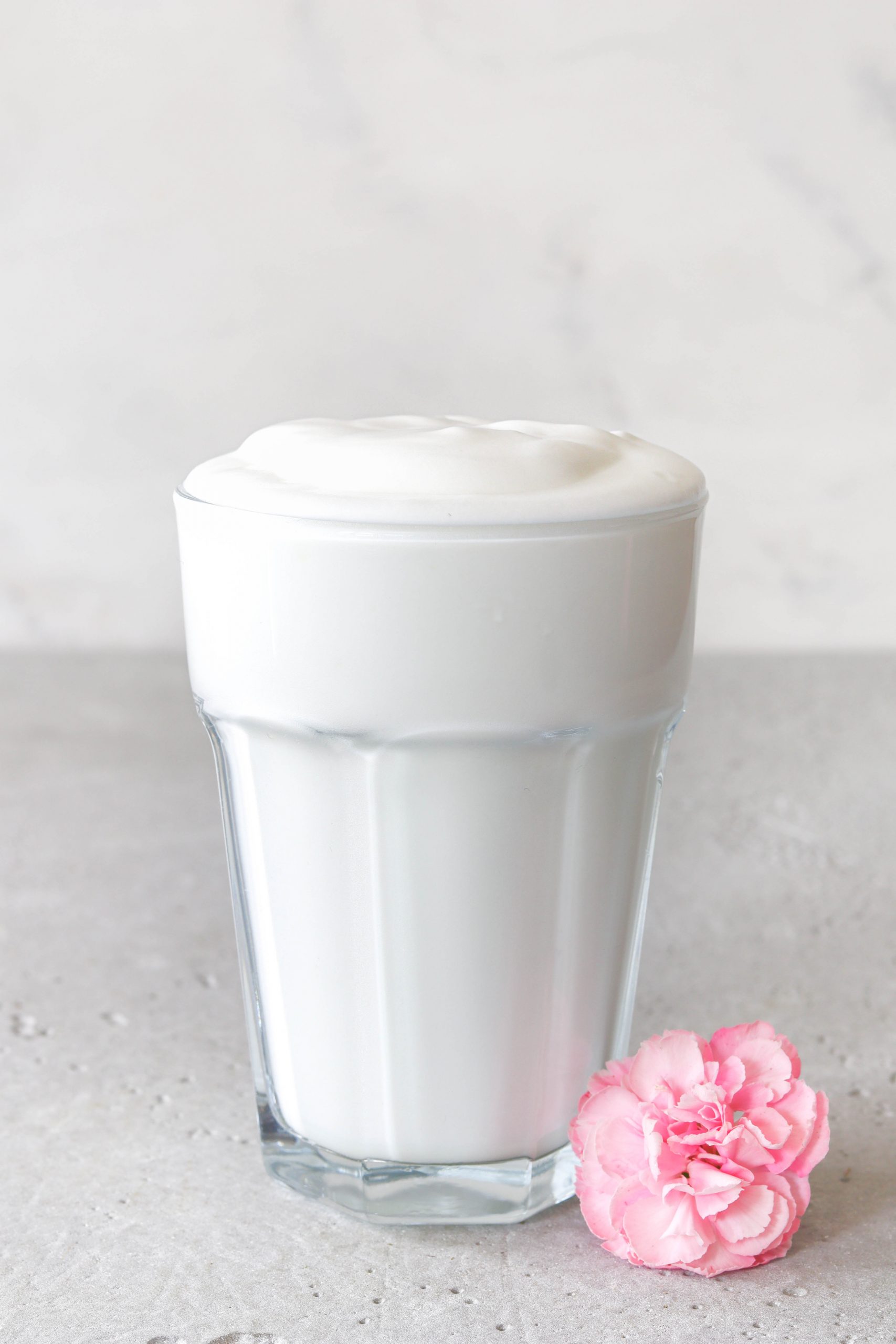 Eiskalter Milchschaum für Iced Latte & Co.