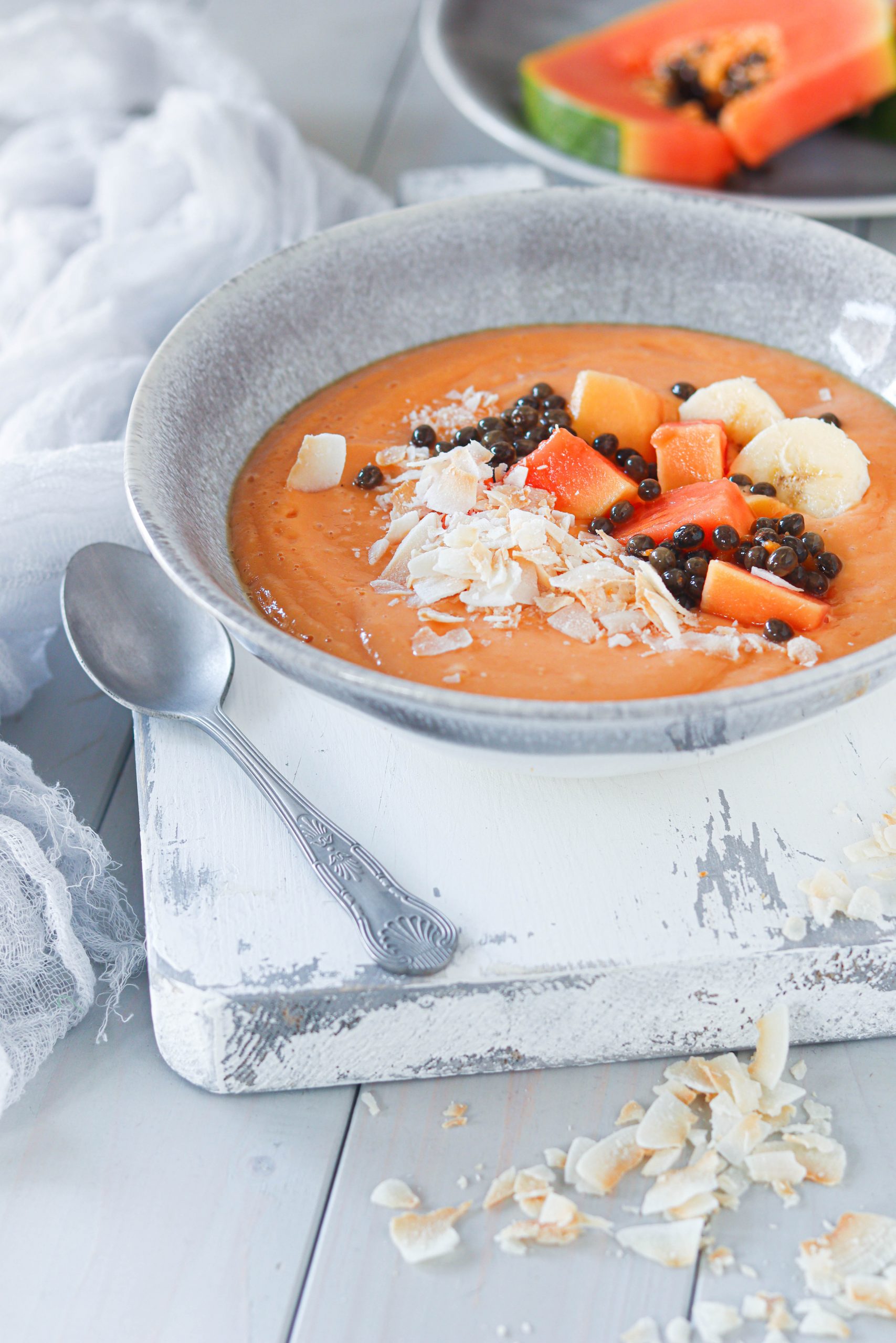 Papaya Smoothie Bowl