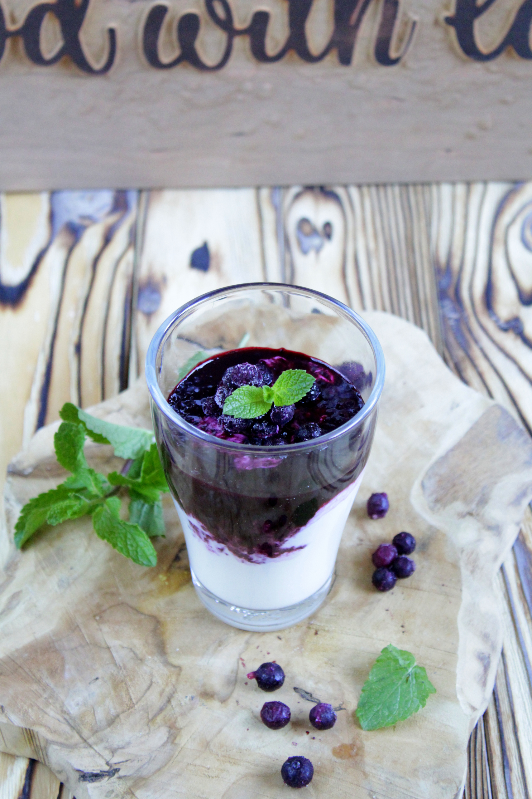 Blaubeer Joghurt Smoothie – Food with Love – Thermomix Rezepte mit Herz