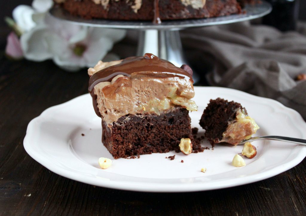 Brownie Torte mit Schokomousse und Birnen – Food with Love – Thermomix ...