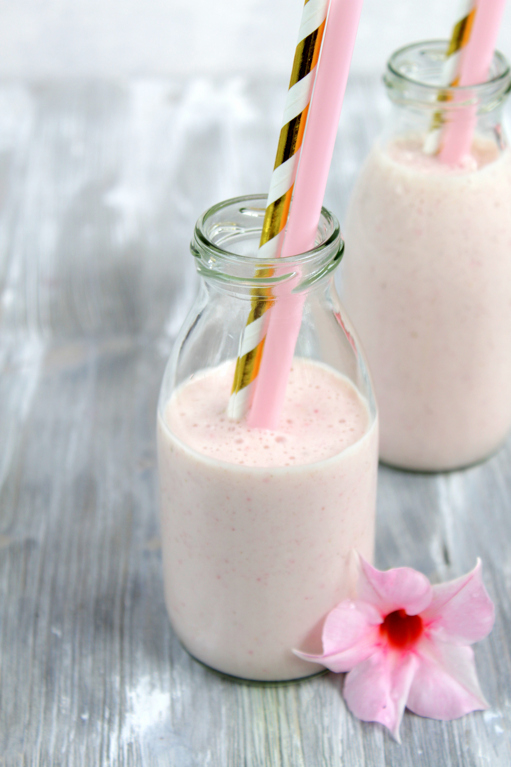 Erdbeer Bananen Milchshake – Food with Love – Thermomix Rezepte mit Herz