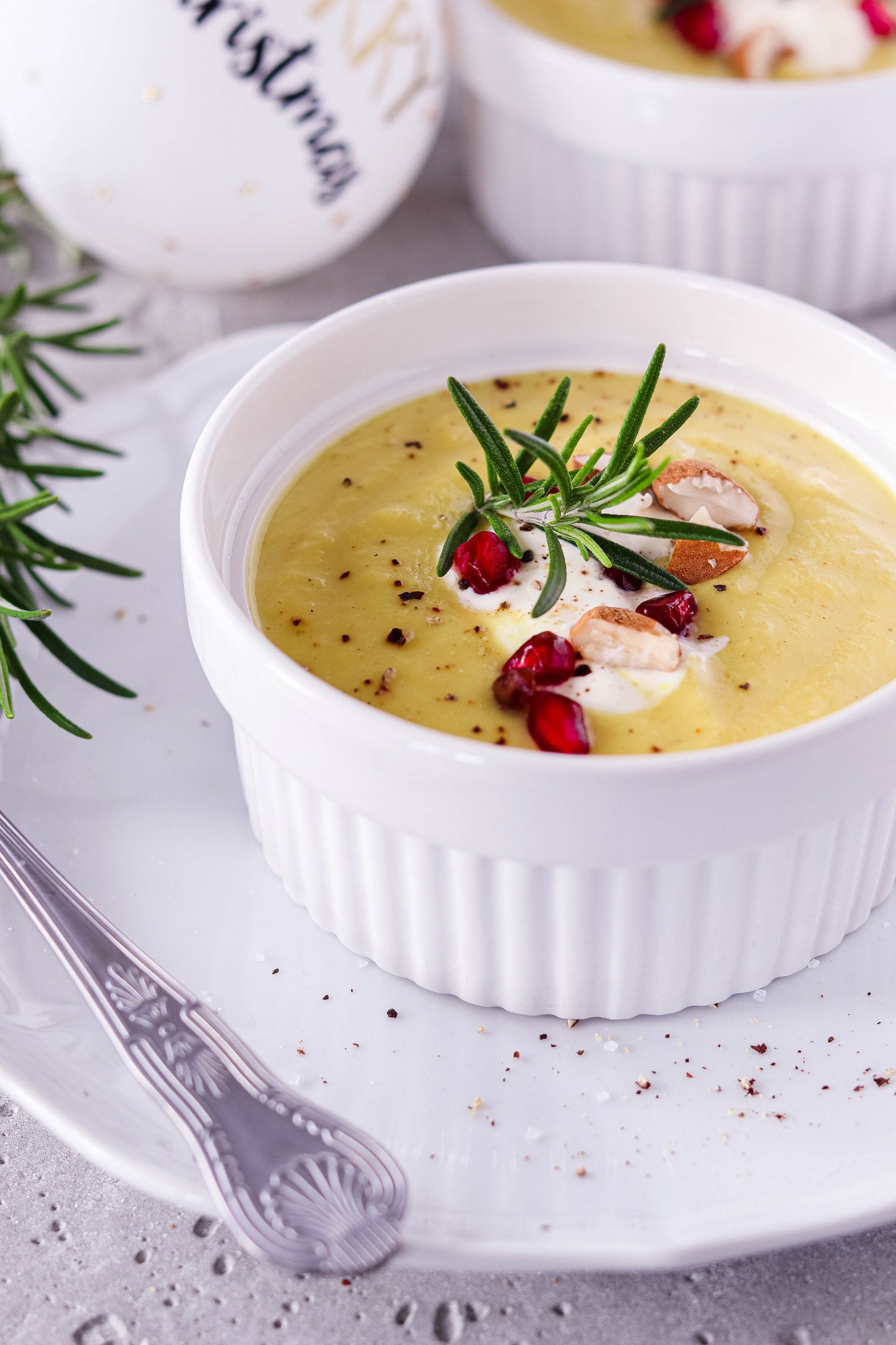 Pastinaken-Apfel-Suppe – food with love Pastinaken-Apfel-Suppe – food with love