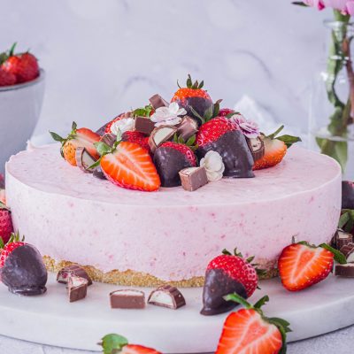 Erdbeer Yogurette Torte-2