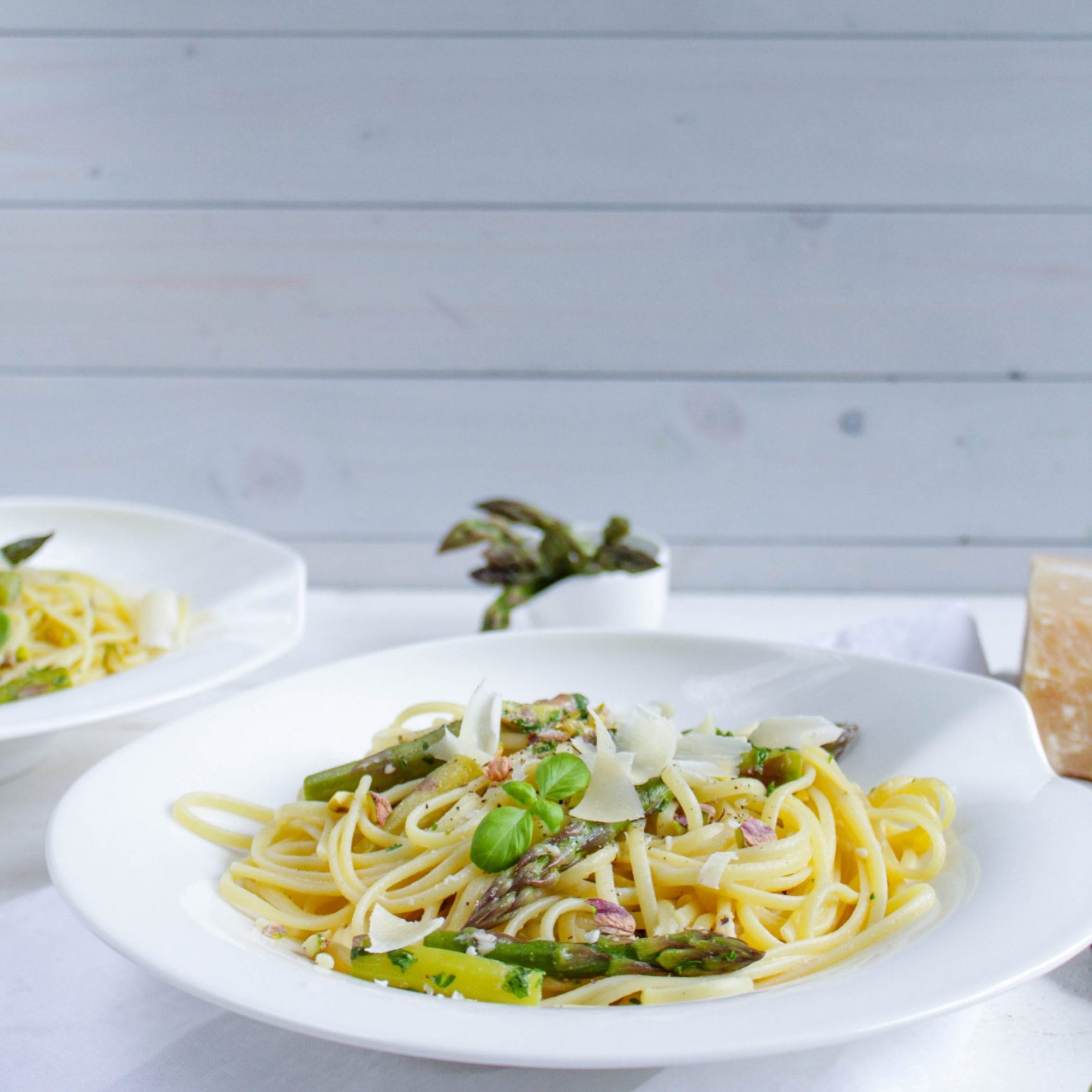 Pasta mit grünem Spargel und Zitronensauce _9923